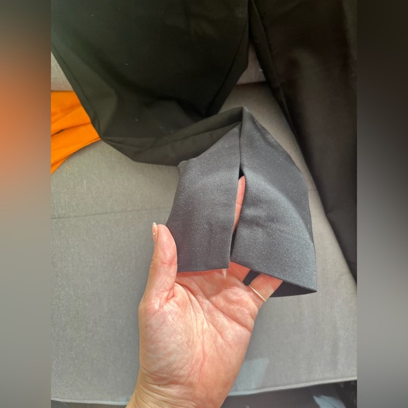 Zara black pants with split hem - Picture 4 of 5